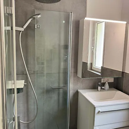 Modernes - Kirchfeld *